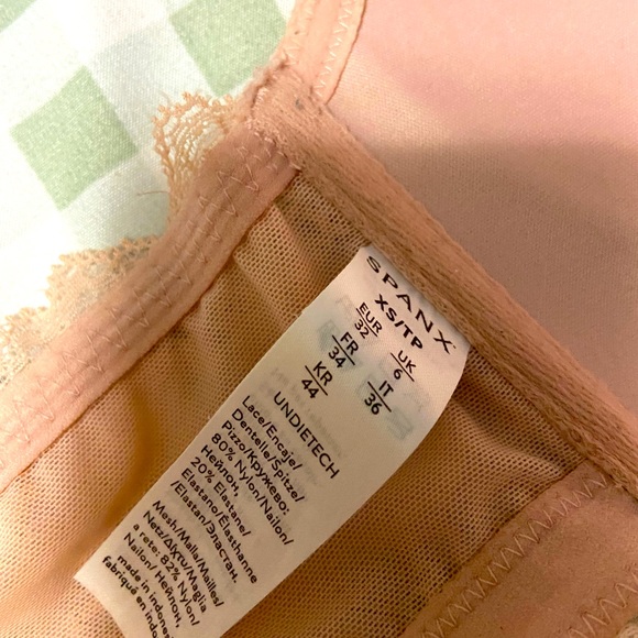 Spanx bra - Picture 2 of 2
